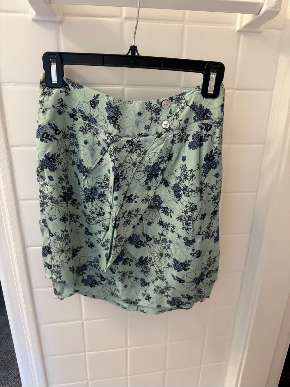 Kimchi Blue Mint Green Mini Skirt with Navy Floral Print